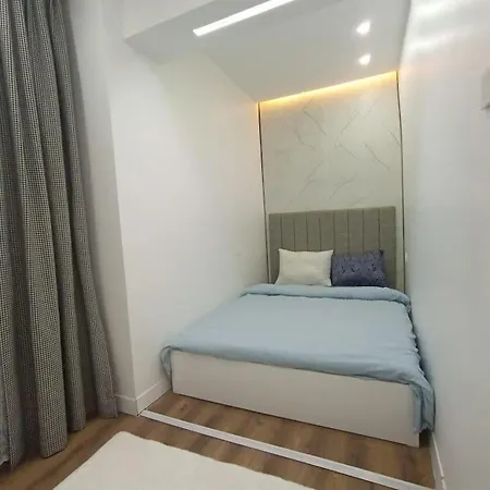 Apartment Very Luxry_3 Bath_3 Bathroom_garden *